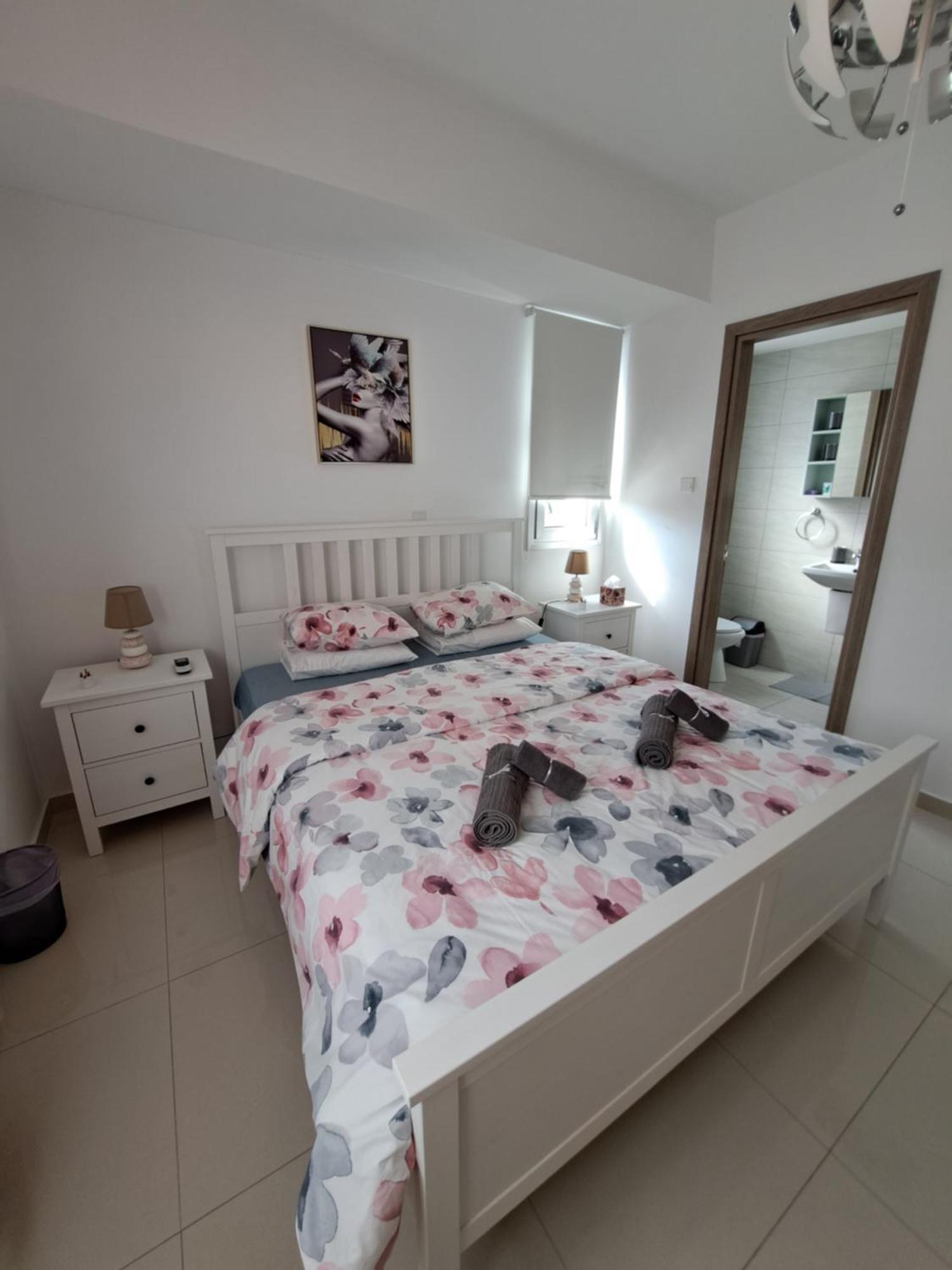 Albert'S Apartment St. Lazarus 401 Ларнака Екстериор снимка